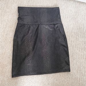 Leather skirt
